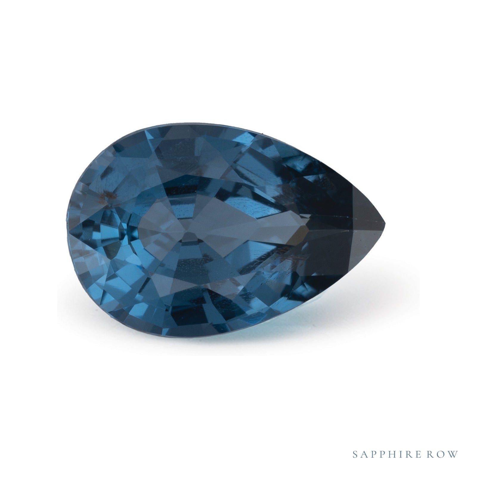 2.25 ct natural purple spinel from Tanzania, pear cut | Sapphire Row · cut4