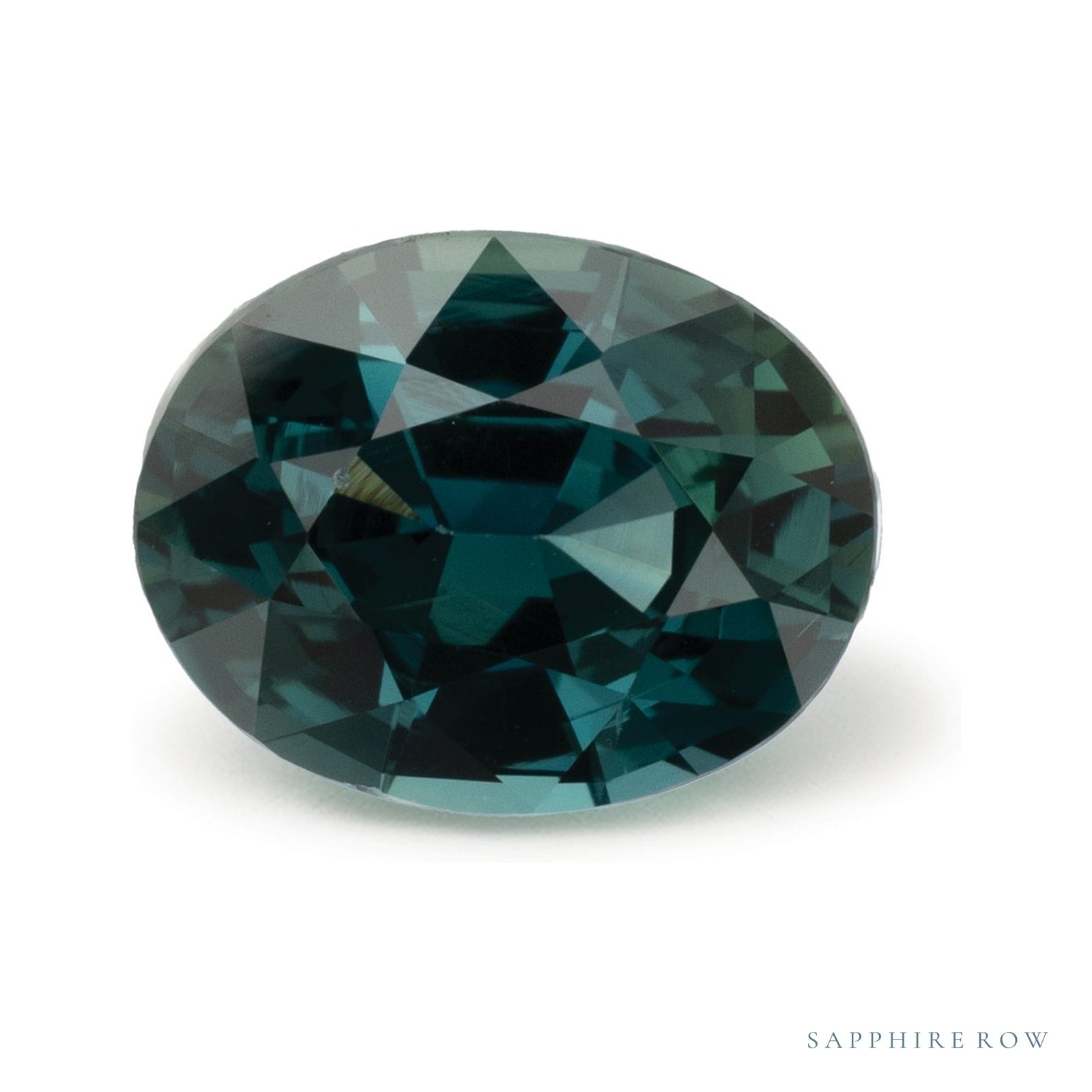 2.20 ct natural teal sapphire from Sri Lanka, oval cut | Sapphire Row · cut4