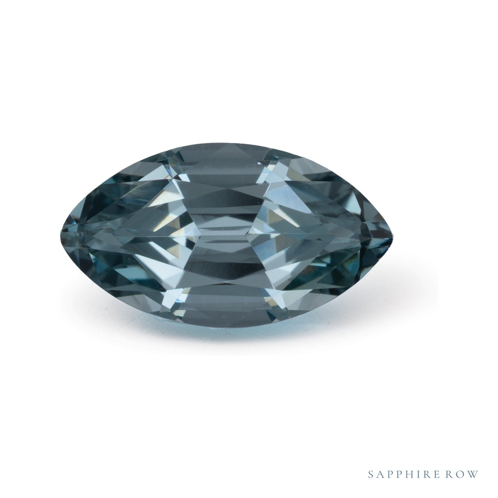 1.68 ct natural green spinel from Mozambique, marquise cut | Sapphire Row · cut4