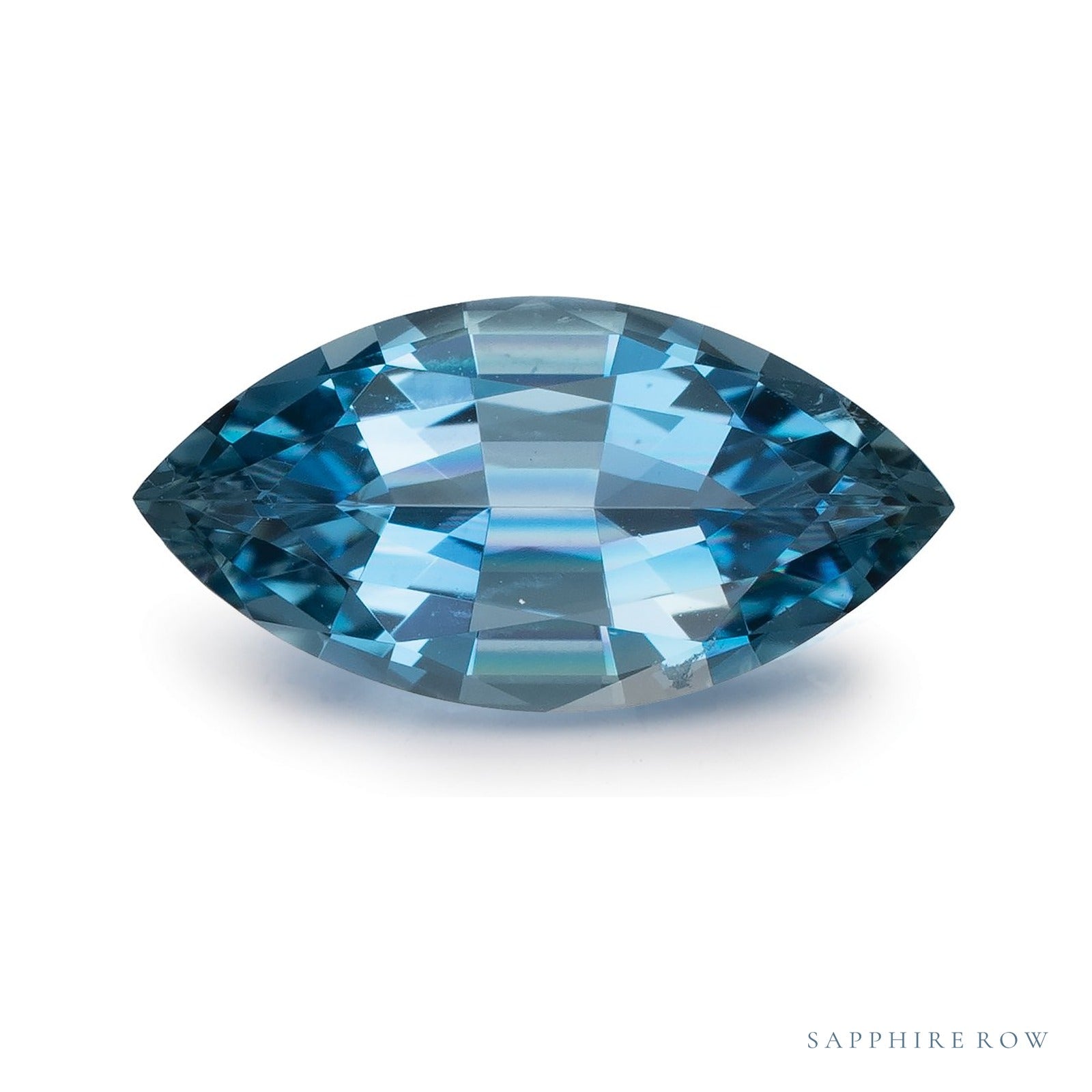 1.66 ct natural blue aquamarine from Nigeria, marquise cut | Sapphire Row · cut4