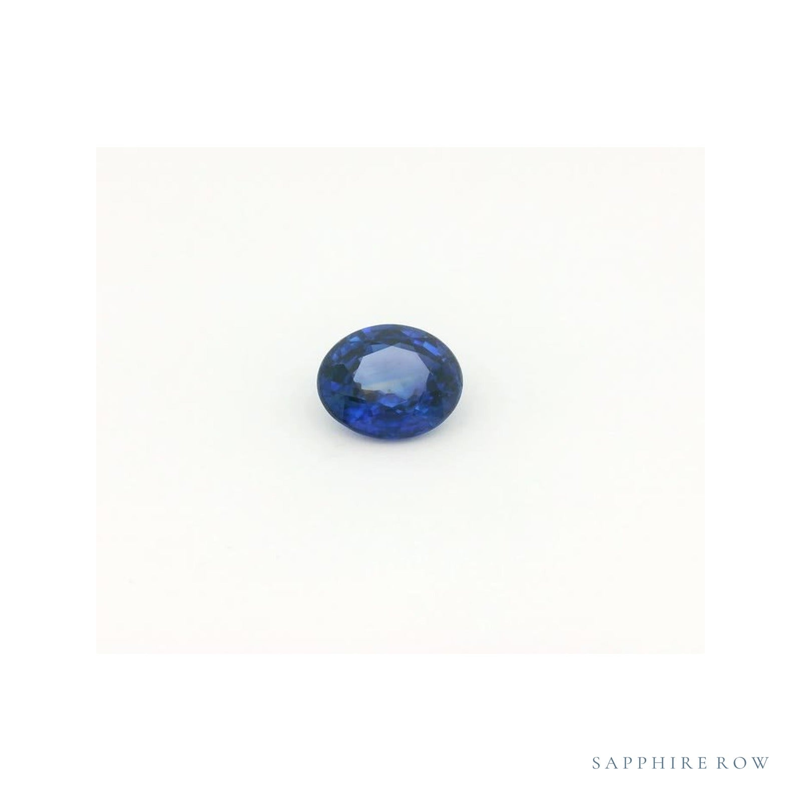 1.53 ct natural blue sapphire from Sri Lanka, round cut | Sapphire Row · cut4