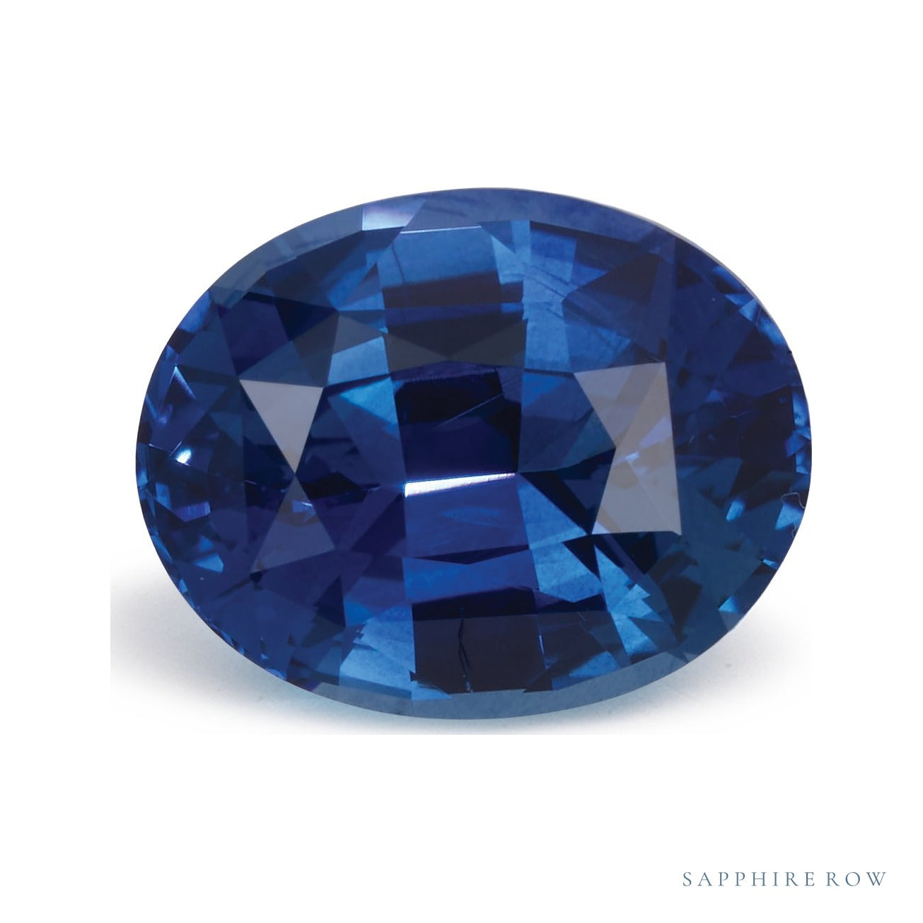 1.53 ct natural blue sapphire from Sri Lanka, oval cut | Sapphire Row · cut6