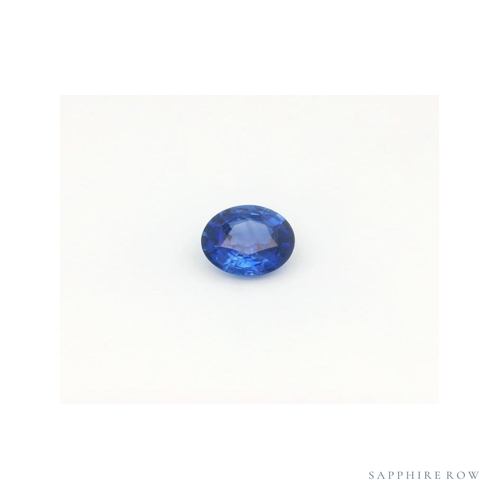 1.51 ct natural blue sapphire from Sri Lanka, round cut | Sapphire Row · cut4