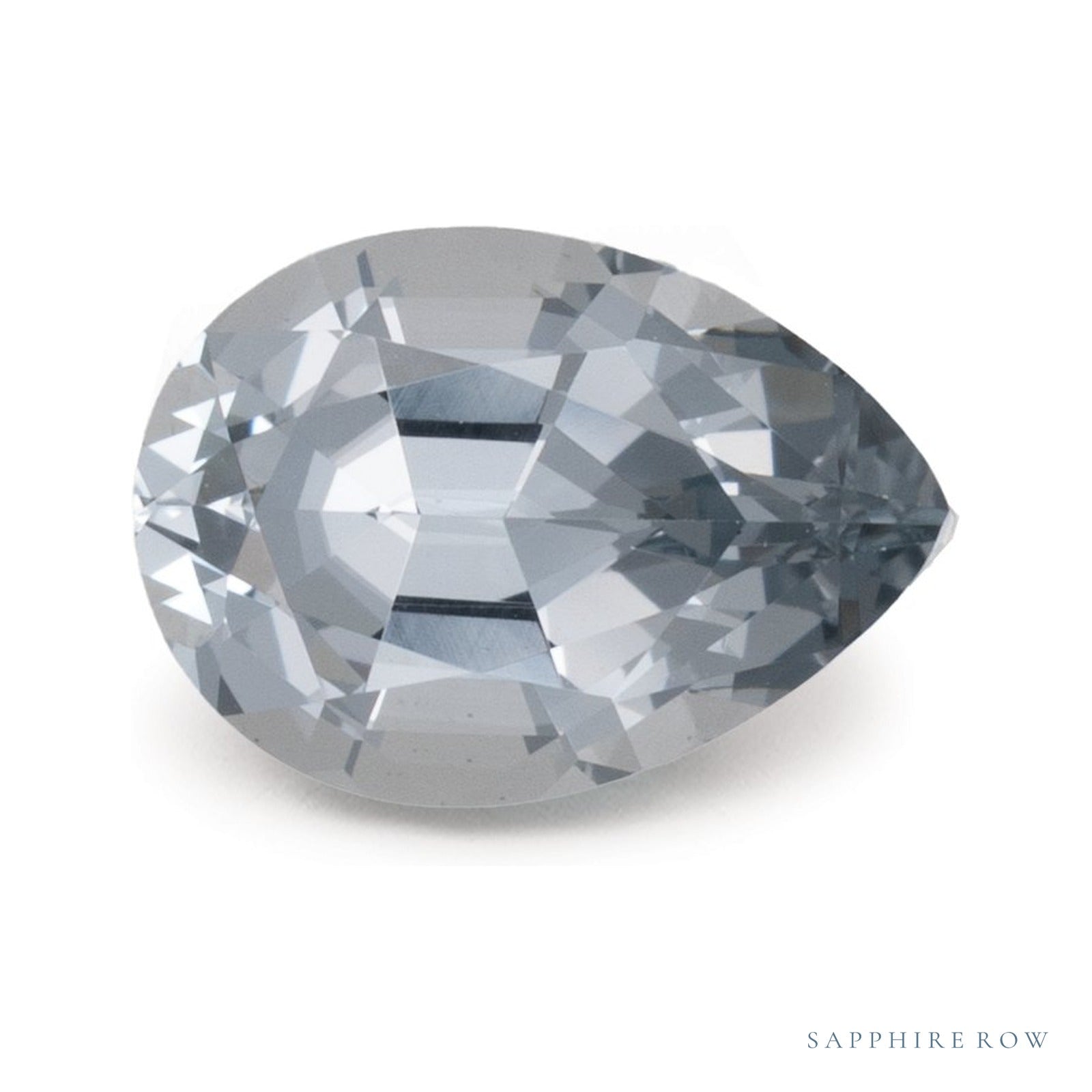 1.50 ct natural green spinel from Mozambique, pear cut | Sapphire Row · cut4