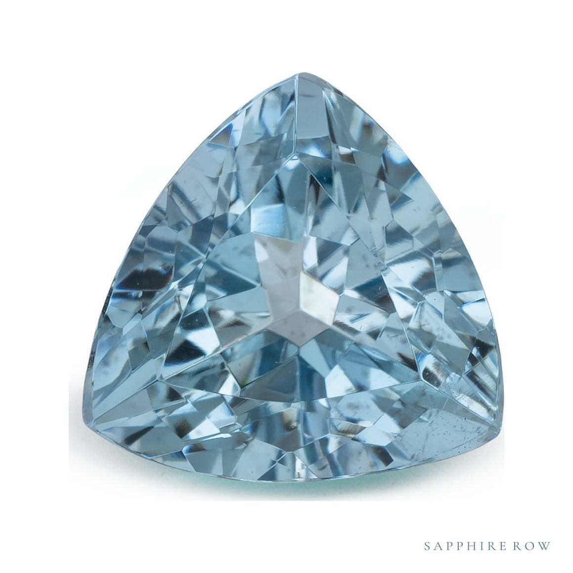 1.44 ct natural blue aquamarine from Brazil, trillion cut | Sapphire Row · cut4 · cut5