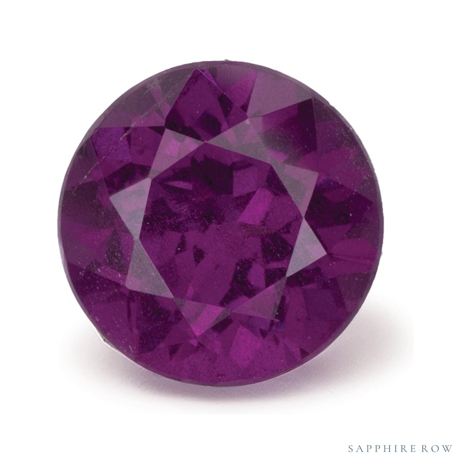 1.36 ct natural purple garnet from Mozambique, round cut | Sapphire Row · cut4
