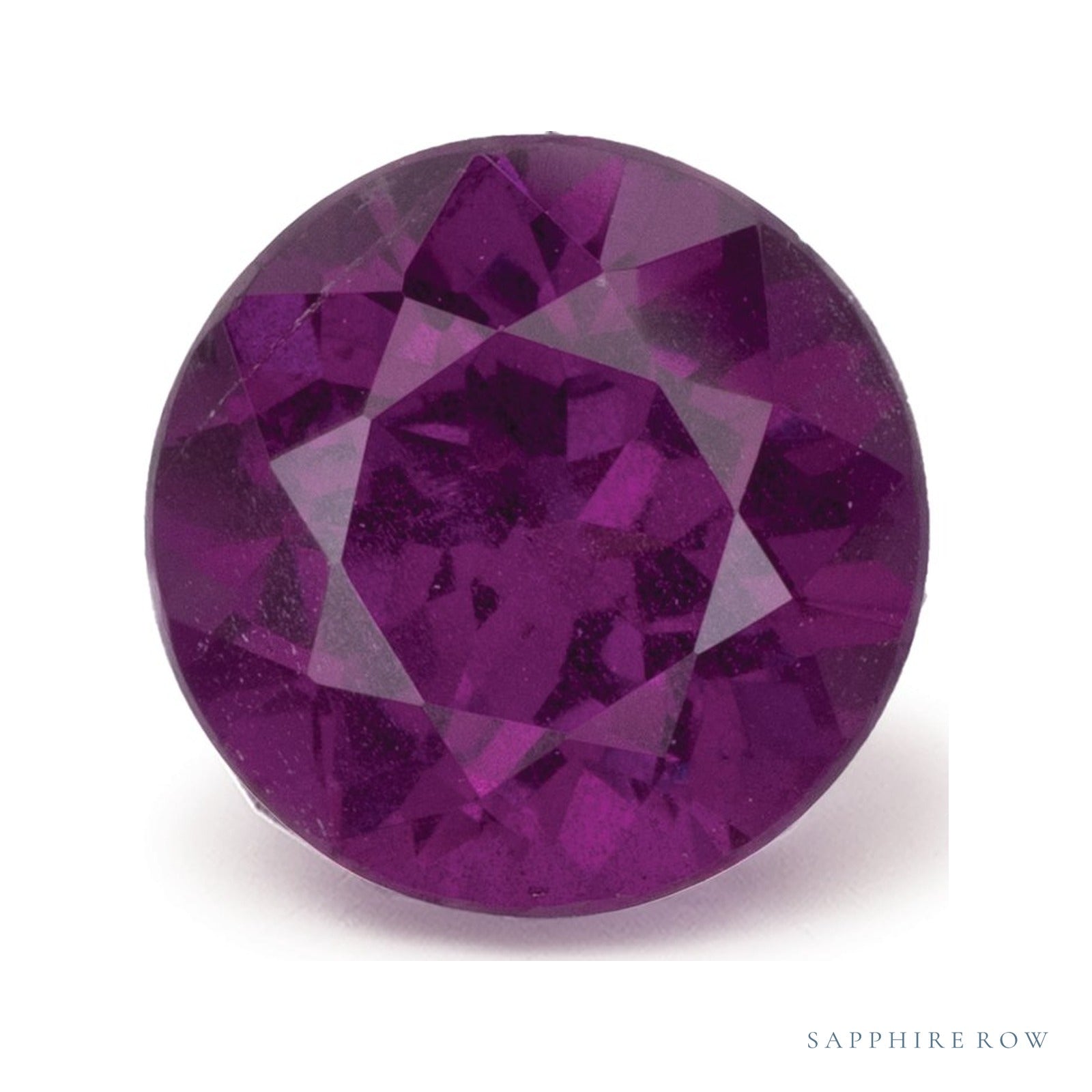 1.36 ct natural purple garnet from Mozambique, round cut | Sapphire Row · cut4