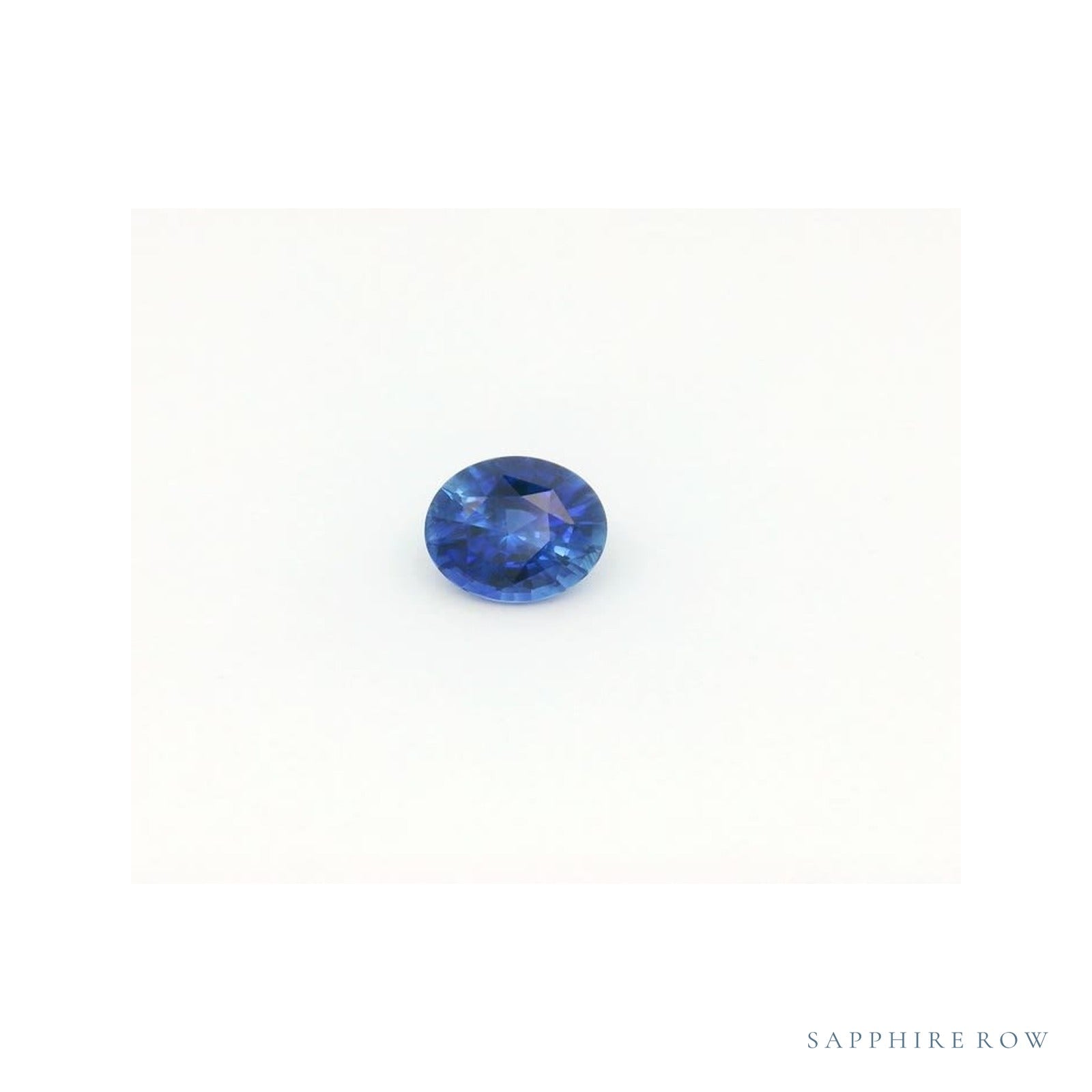 1.20 ct natural blue sapphire from Sri Lanka, round cut | Sapphire Row · cut4