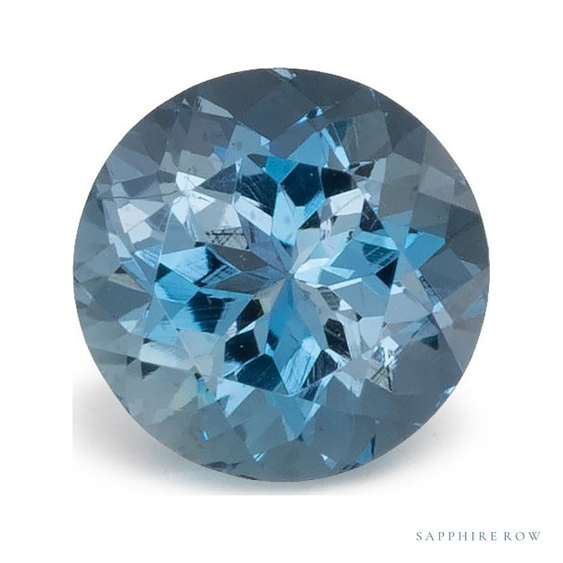 0.87 ct natural blue aquamarine from Mozambique, round cut | Sapphire Row · cut4 · cut5