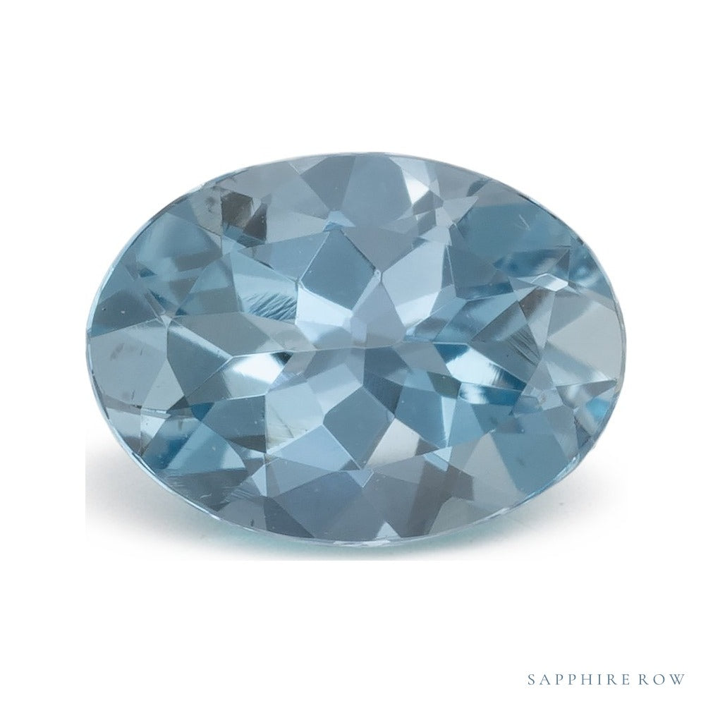 0.70 ct natural blue aquamarine from Madagascar, oval cut | Sapphire Row · cut4 · cut5