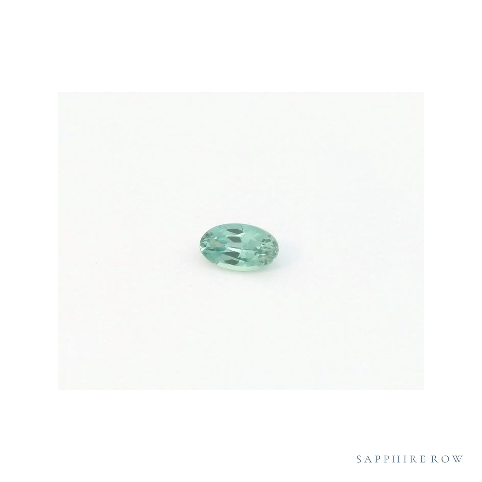 0.27 ct natural color-change alexandrite from Brazil, oval cut | Sapphire Row · cut4