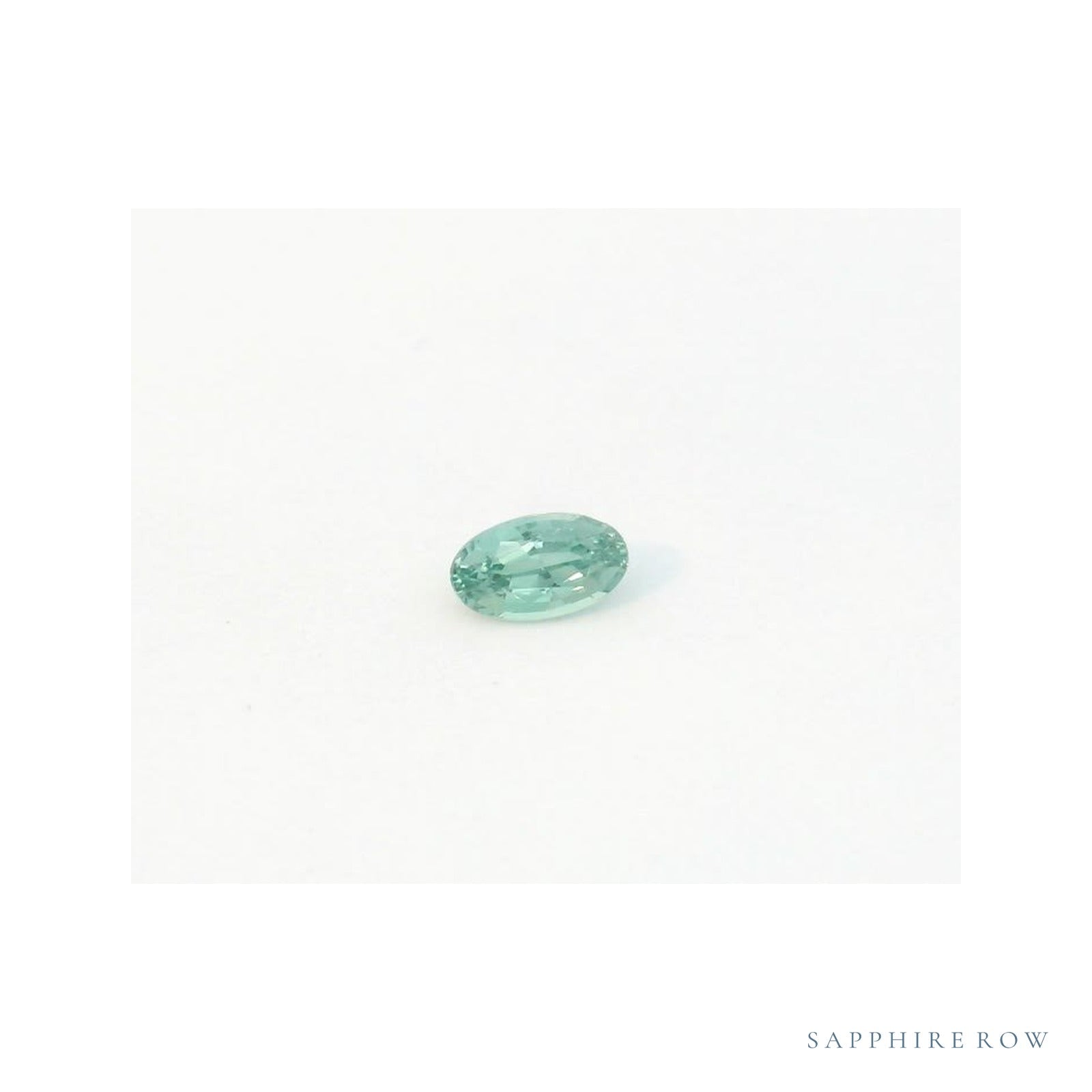 0.26 ct natural color-change alexandrite from Brazil, oval cut | Sapphire Row · cut4