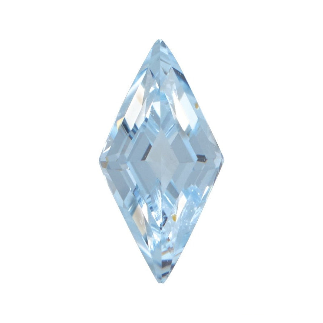 5x2.5 mm lab-grown aqua sapphire, lozenge cut | Sapphire Row · cut7