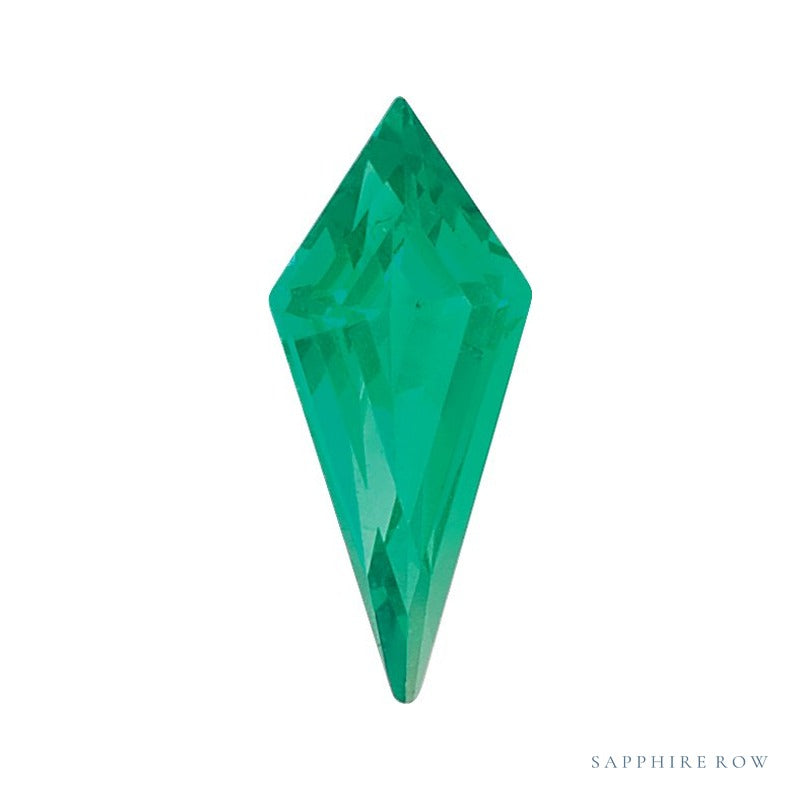 12x5.5 mm lab-grown green emerald, kite cut | Sapphire Row · cut7