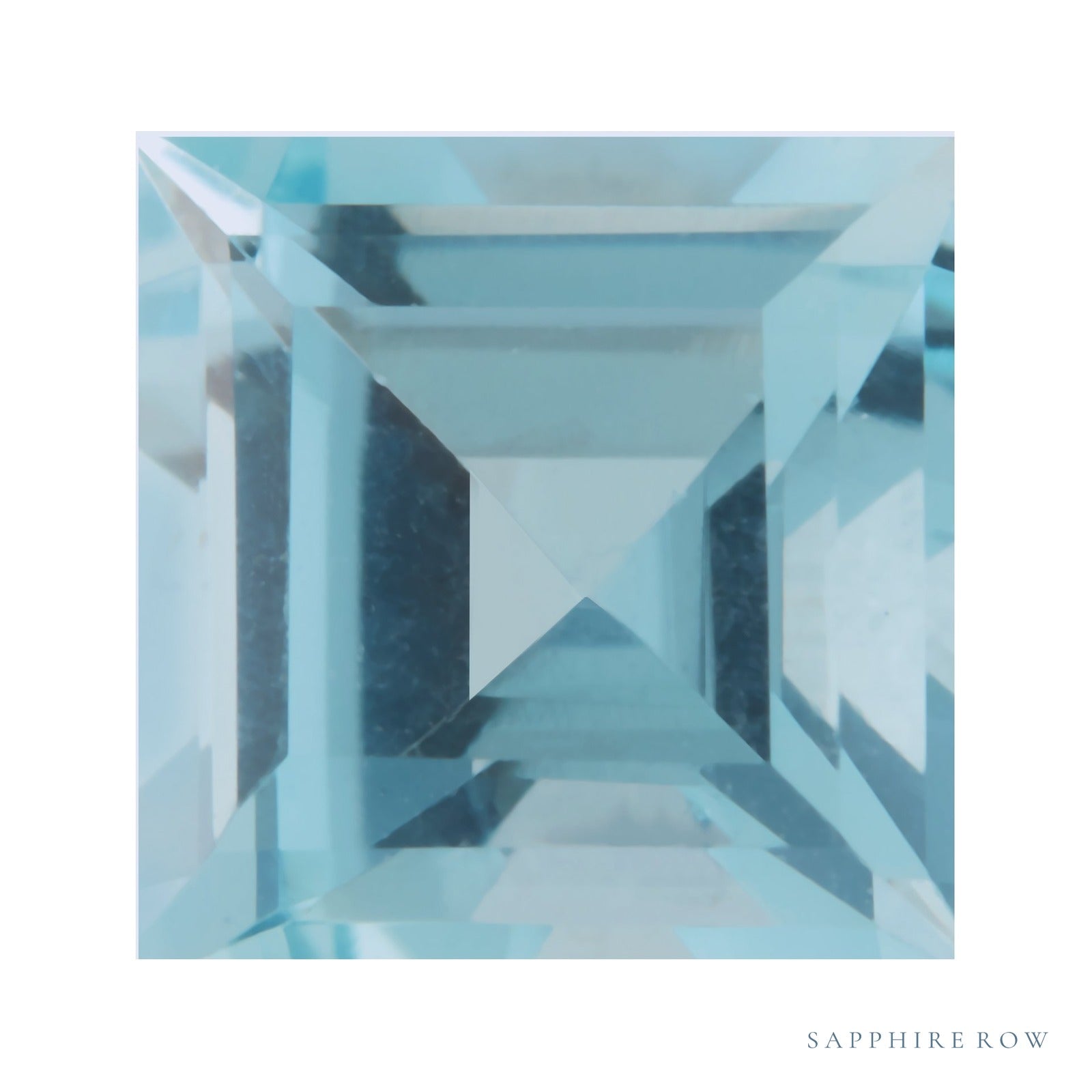 4 mm natural aqua aquamarine, square cut | Sapphire Row · cut4