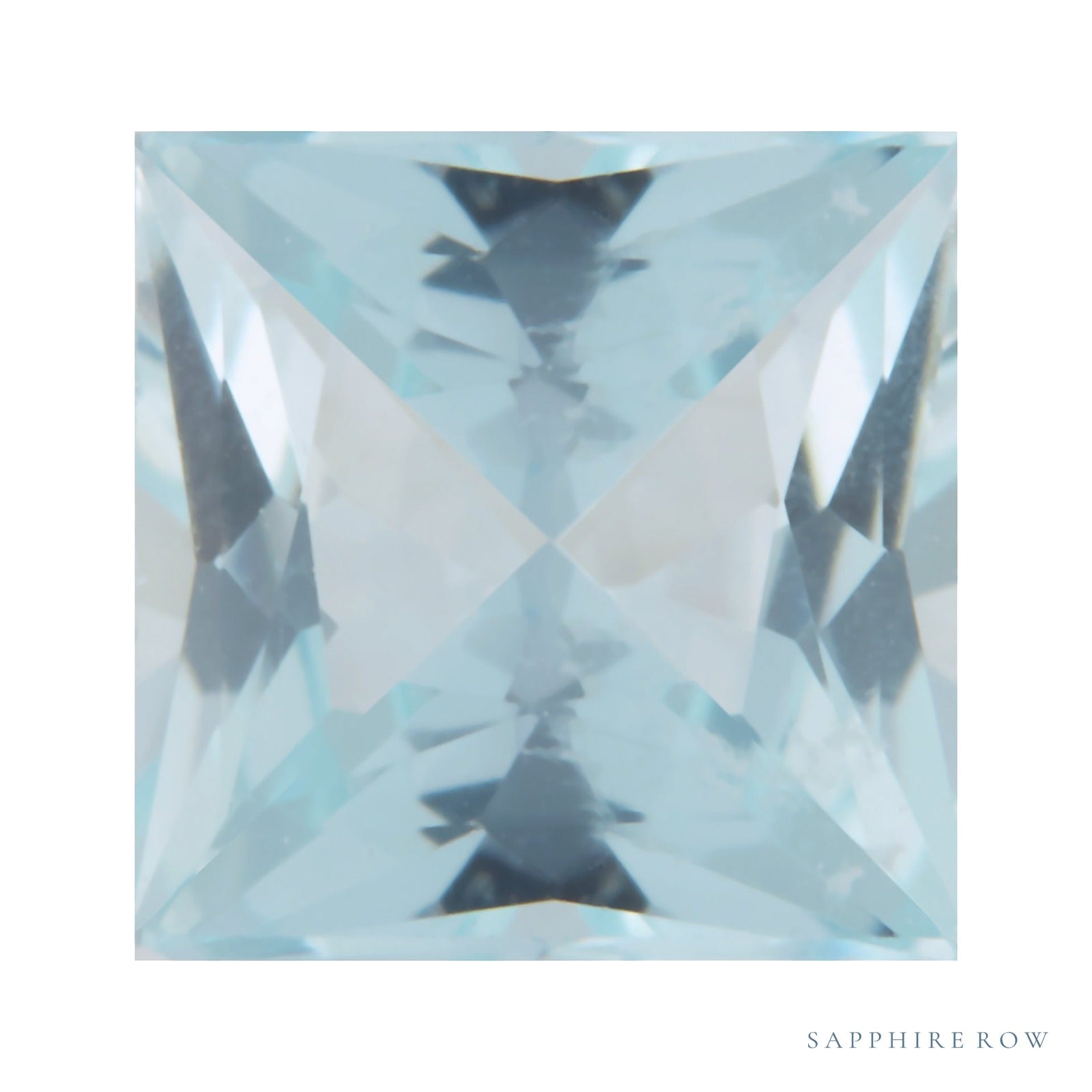 4.5 mm natural aqua aquamarine, square cut | Sapphire Row · cut7