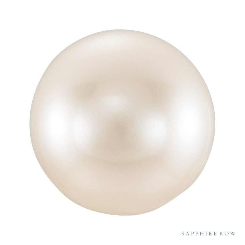 8.5 mm white cultured freshwater pearl | Sapphire Row · cut4 · cut5