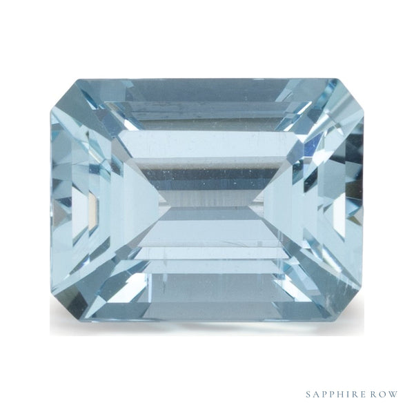 2.20 ct natural blue aquamarine from Tanzania, emerald cut | Sapphire Row · cut4