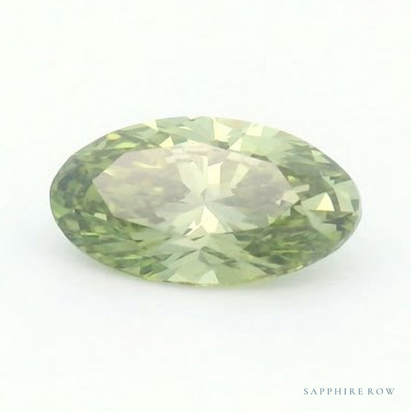 0.51 ct lab-grown fancy vivid green diamond, oval cut | Sapphire Row · cut7