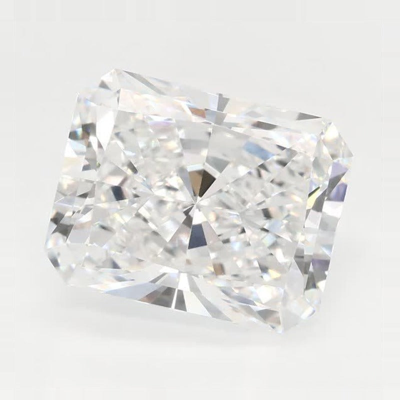 3.89 ct Lab-Grown Diamond – E VS1 – Radiant Cut – GCAL Certified — Sapphire Row · cut7