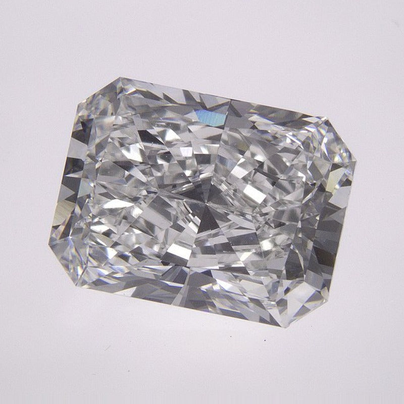3.22 ct Lab-Grown Diamond – E VVS2 – Radiant Cut – IGI Certified — Sapphire Row · cut7