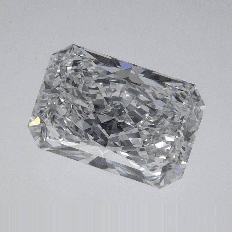 3.03 ct Lab-Grown Diamond – D VVS2 – Radiant Cut – IGI Certified — Sapphire Row · cut7