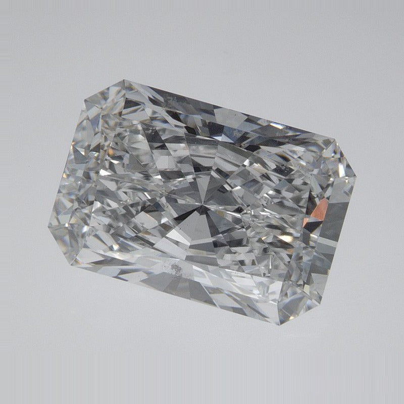 2.70 ct Lab-Grown Diamond – E VS1 – Radiant Cut – IGI Certified — Sapphire Row · cut7