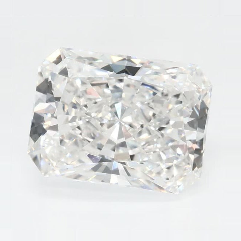 2.60 ct Lab-Grown Diamond – E VS1 – Radiant Cut – GCAL Certified — Sapphire Row · cut7