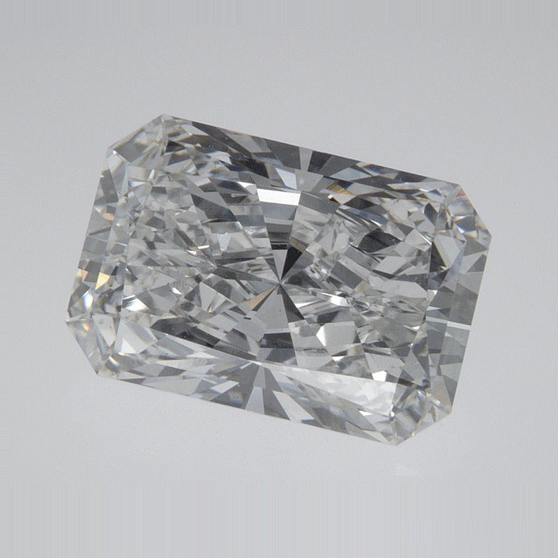 2.57 ct Lab-Grown Diamond – D VS1 – Radiant Cut – IGI Certified — Sapphire Row · cut7
