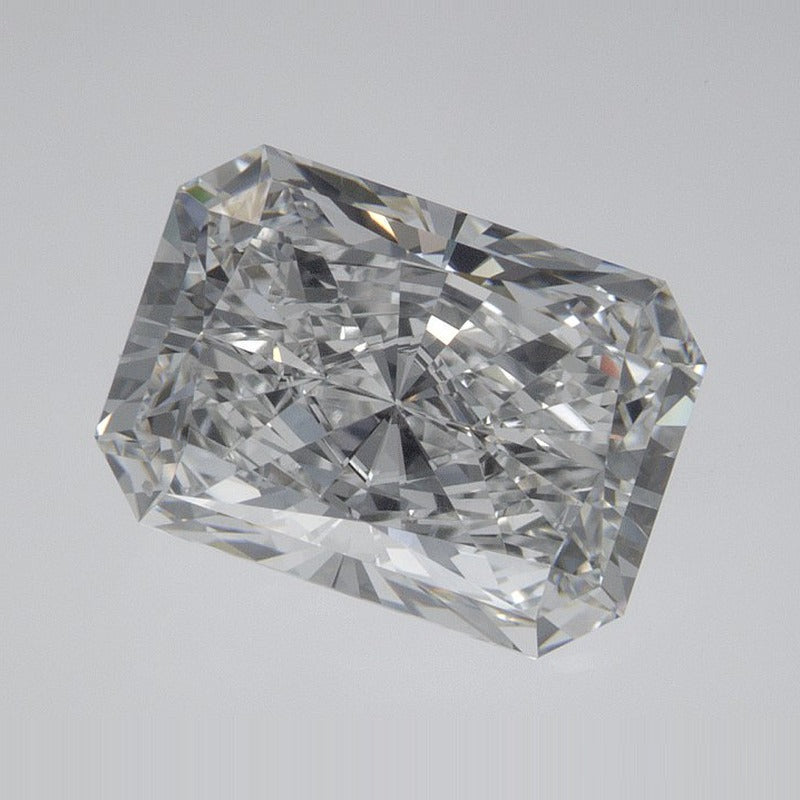 2.54 ct Lab-Grown Diamond – D VVS2 – Radiant Cut – IGI Certified — Sapphire Row · cut7