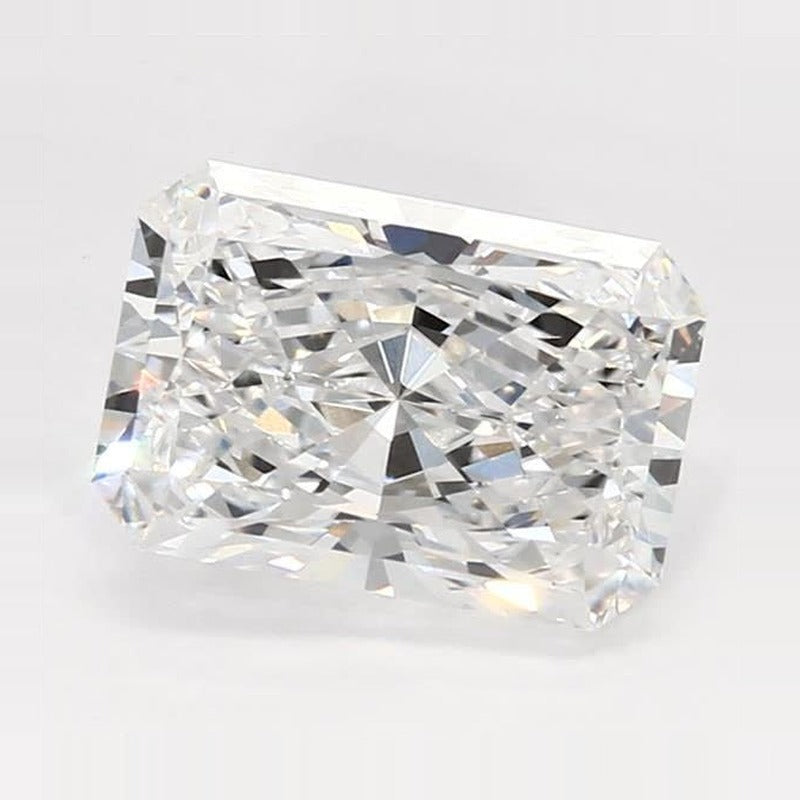 2.33 ct Lab-Grown Diamond – D VVS2 – Radiant Cut – GCAL Certified — Sapphire Row · cut7