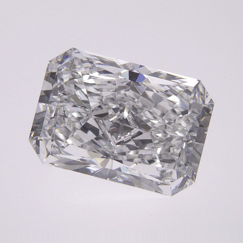 2.06 ct Lab-Grown Diamond – E VVS1 – Radiant Cut – IGI Certified — Sapphire Row · cut7