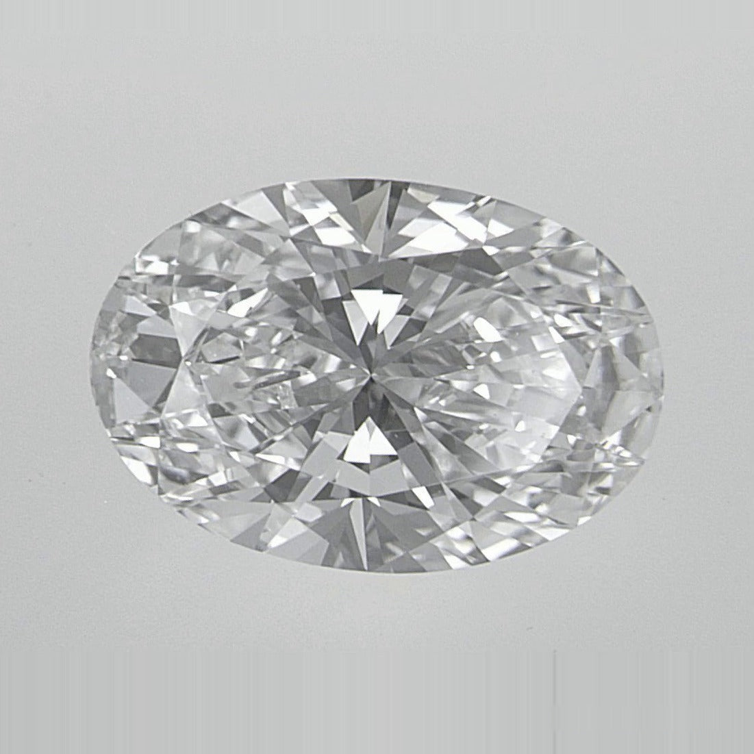 1.97 ct Lab-Grown Diamond – D VVS2 – Oval Cut – IGI Certified — Sapphire Row · cut7