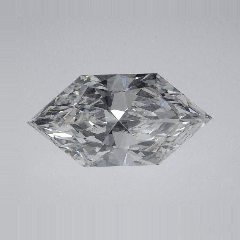 2.56 ct Lab-Grown Diamond – E VVS1 – Elongated Hexagon Cut – Duchess Faceted-cut – IGI Certified — Sapphire Row · cut7