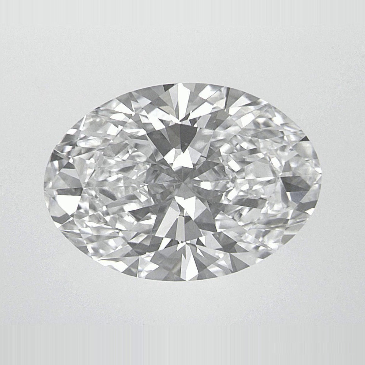 3.62 ct Lab-Grown Diamond – E VVS2 – Oval Cut – IGI Certified — Sapphire Row · cut7