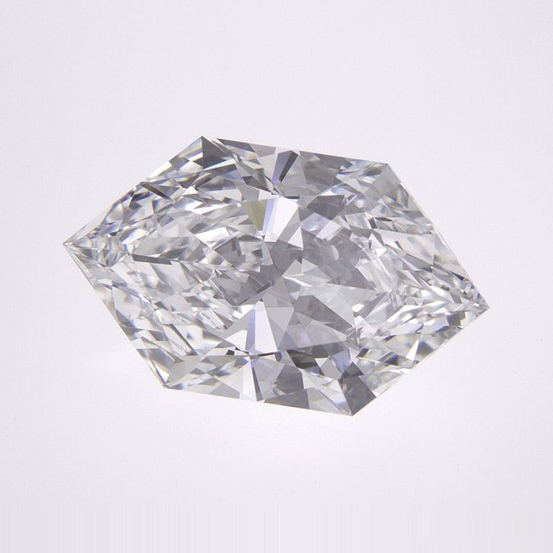 3.12 ct Lab-Grown Diamond – E VVS2 – Elongated Hexagon Cut – Duchess Faceted-cut – GIA Certified — Sapphire Row · cut7