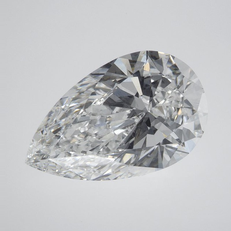 4.72 ct Lab-Grown Diamond – E VVS2 – Pear Cut – IGI Certified — Sapphire Row · cut7