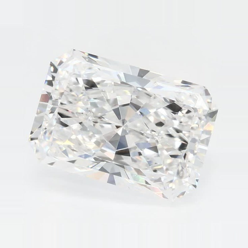 3.08 ct Lab-Grown Diamond – D VS1 – Radiant Cut – GCAL Certified — Sapphire Row · cut7
