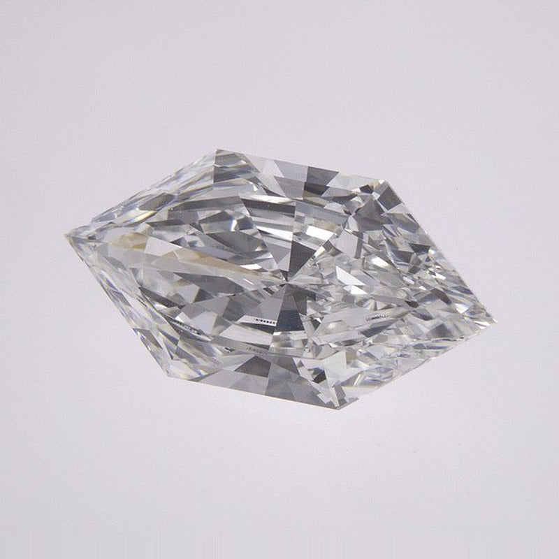 2.05 ct Lab-Grown Diamond – E VVS2 – Elongated Hexagon Cut – Duchess Faceted-cut – IGI Certified — Sapphire Row · cut7