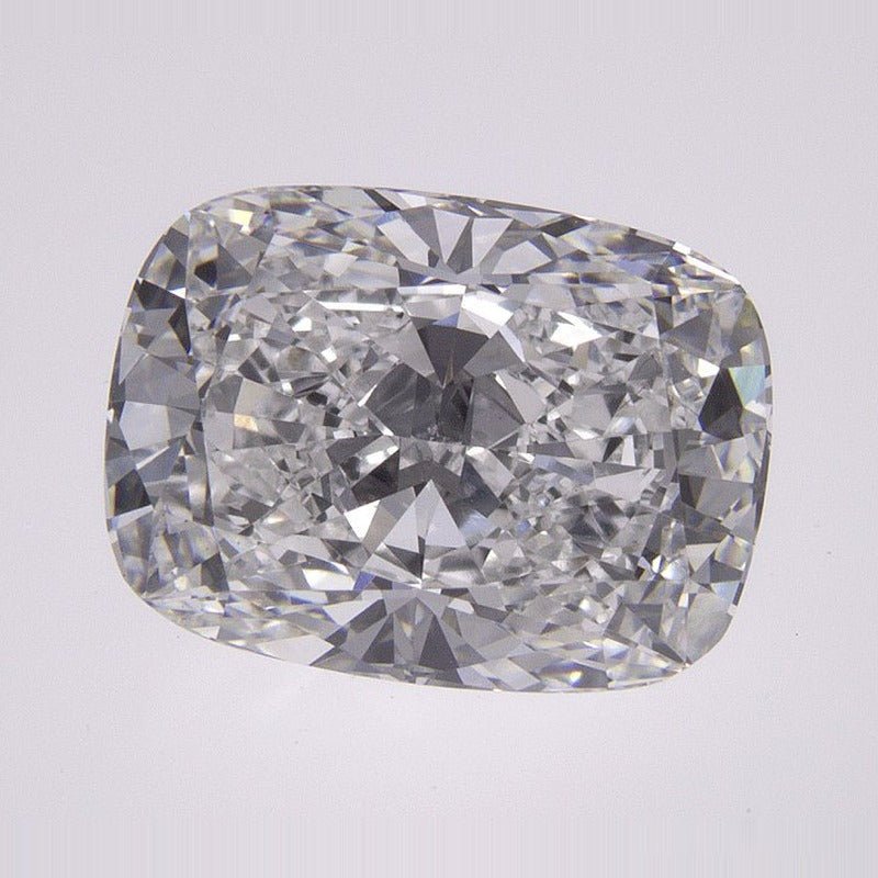 3.12 ct Lab-Grown Diamond – D VVS2 – Elongated Cushion Cut – IGI Certified — Sapphire Row · cut7