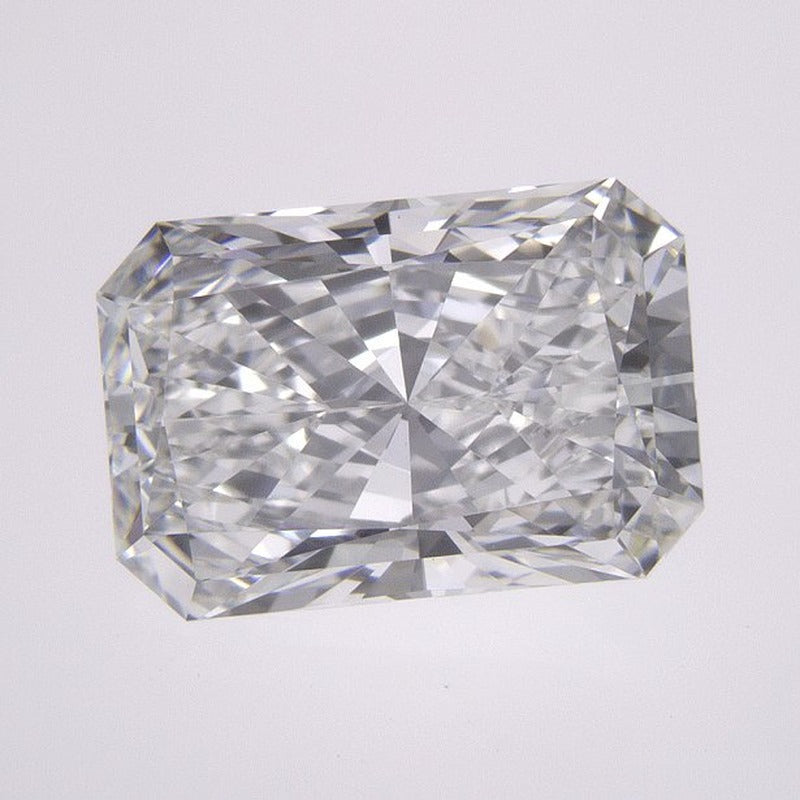 2.53 ct Lab-Grown Diamond – E VVS2 – Radiant Cut – IGI Certified — Sapphire Row · cut7