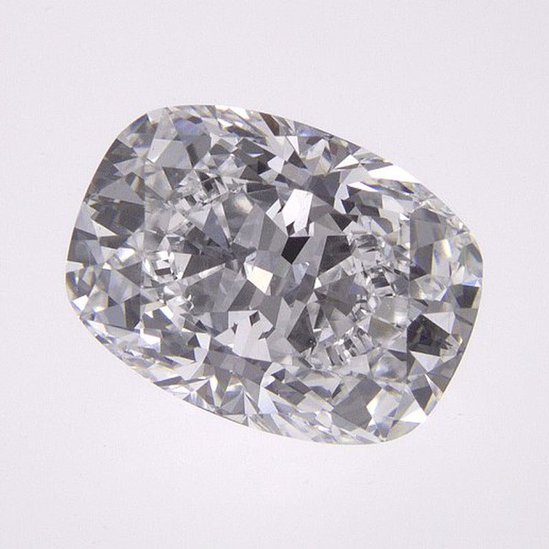2.01 ct Lab-Grown Diamond – D VS1 – Elongated Cushion Cut – GIA Certified — Sapphire Row · cut7