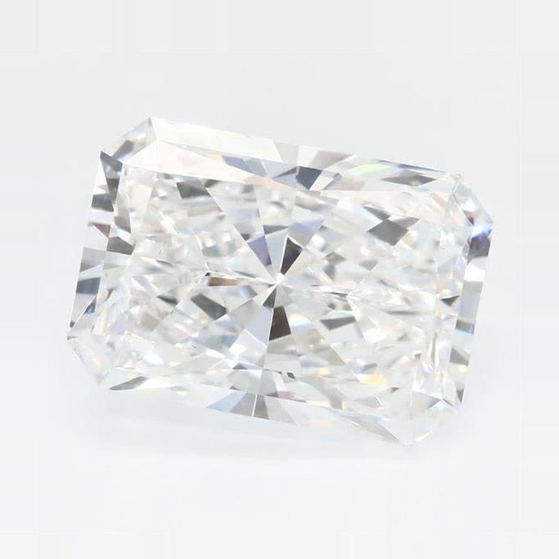 3.85 ct Lab-Grown Diamond – D VS1 – Radiant Cut – GCAL Certified — Sapphire Row · cut7