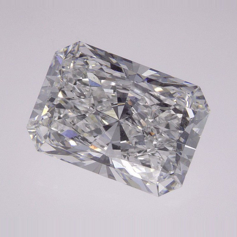2.77 ct Lab-Grown Diamond – E VS1 – Radiant Cut – IGI Certified — Sapphire Row · cut7