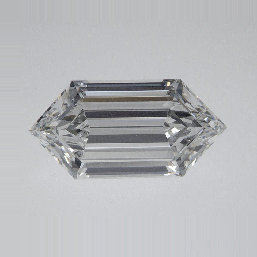 2.34 ct Lab-Grown Diamond – E VVS2 – Elongated Hexagon Cut – Duchess Step-cut – IGI Certified — Sapphire Row · cut7
