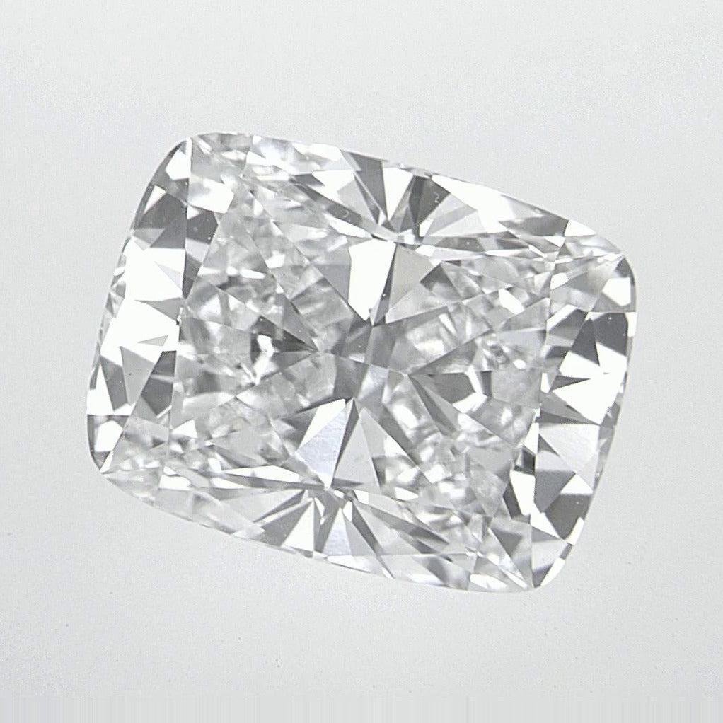 3.07 ct Lab-Grown Diamond – D VS1 – Elongated Cushion Cut – IGI Certified — Sapphire Row · cut7
