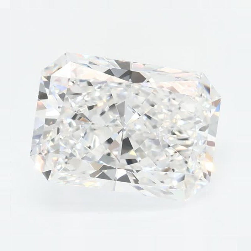 3.01 ct Lab-Grown Diamond – D VVS2 – Radiant Cut – GCAL Certified — Sapphire Row · cut7