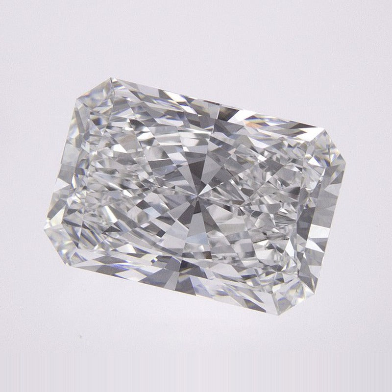 3.04 ct Lab-Grown Diamond – E VVS2 – Radiant Cut – IGI Certified — Sapphire Row · cut7