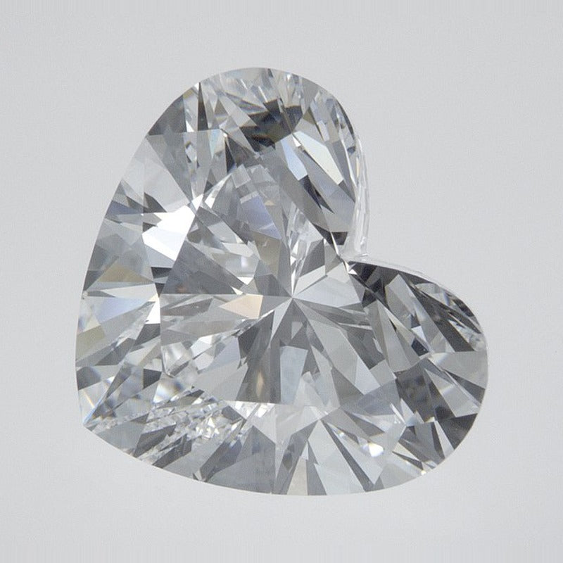 3.01 ct Lab-Grown Diamond – E VS1 – Heart Cut – GIA Certified — Sapphire Row · cut7