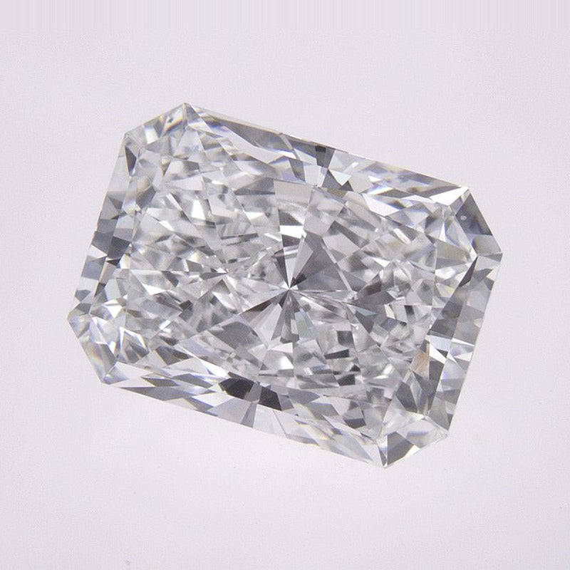 2.89 ct Lab-Grown Diamond – D VVS2 – Radiant Cut – IGI Certified — Sapphire Row · cut7